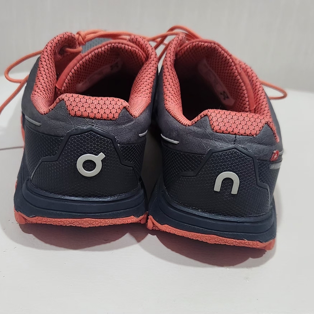 On Running Women's Athletic Shoes in Coral and Gray - Picture 7 of 7